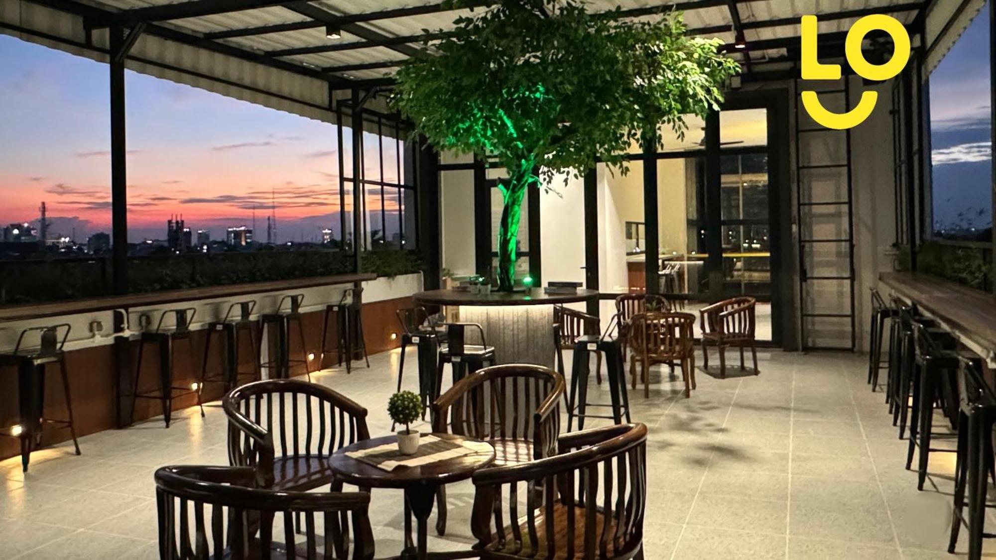 Kostello Rajawali Palembang Exteriér fotografie